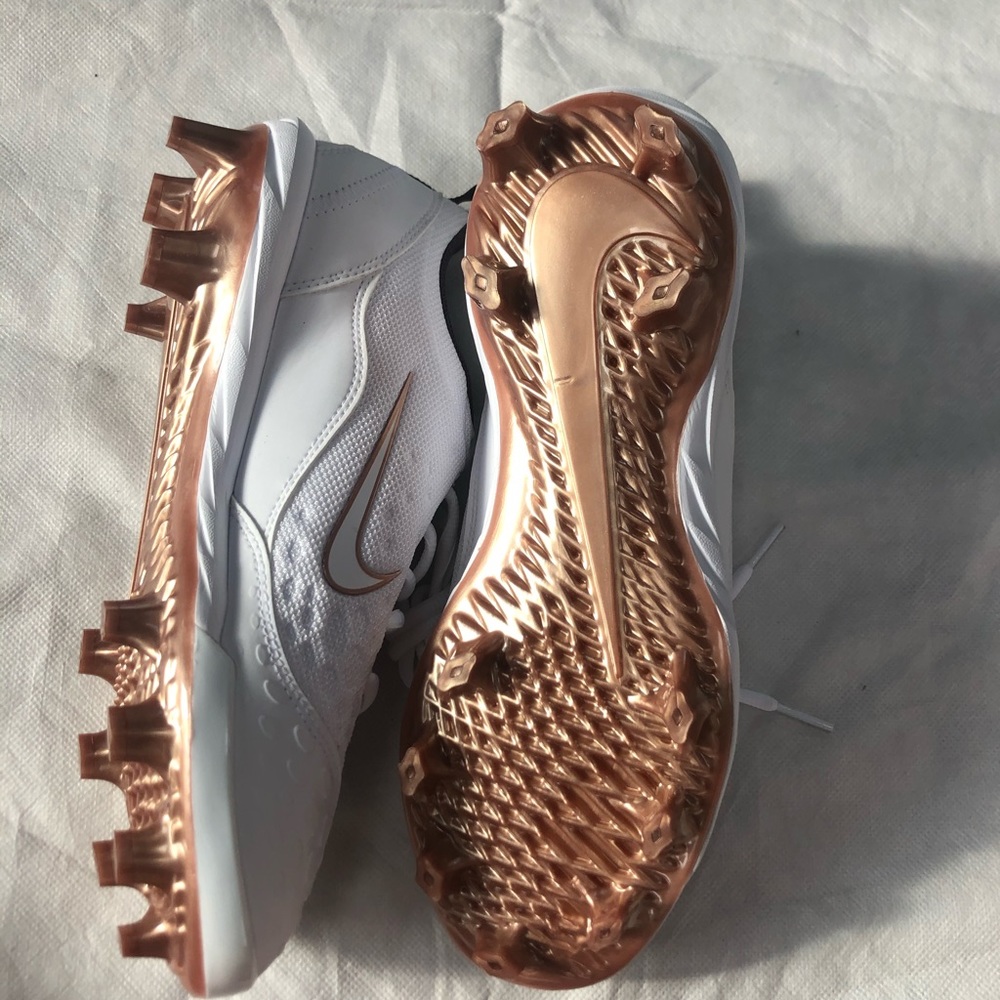 Nike Lunarlon Hyperdiamond Cleats Women’s Sz 8.5